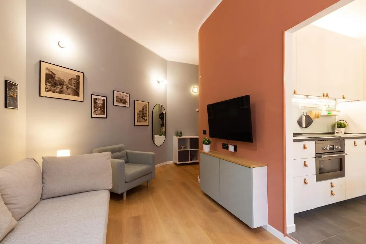 Isola Bella Apartment Milan