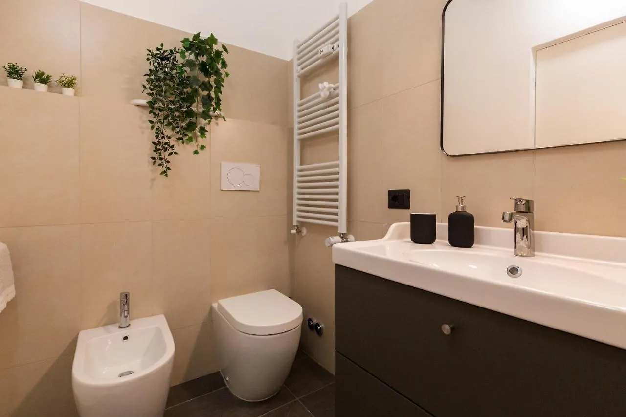 Isola Bella Apartment Milan 0*,